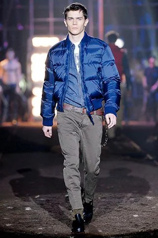Look 25